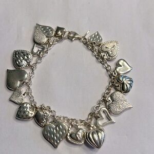 7.5” 925 Sterling silver puffy heart charm bracelet 21g JACMEL MAURITIUS